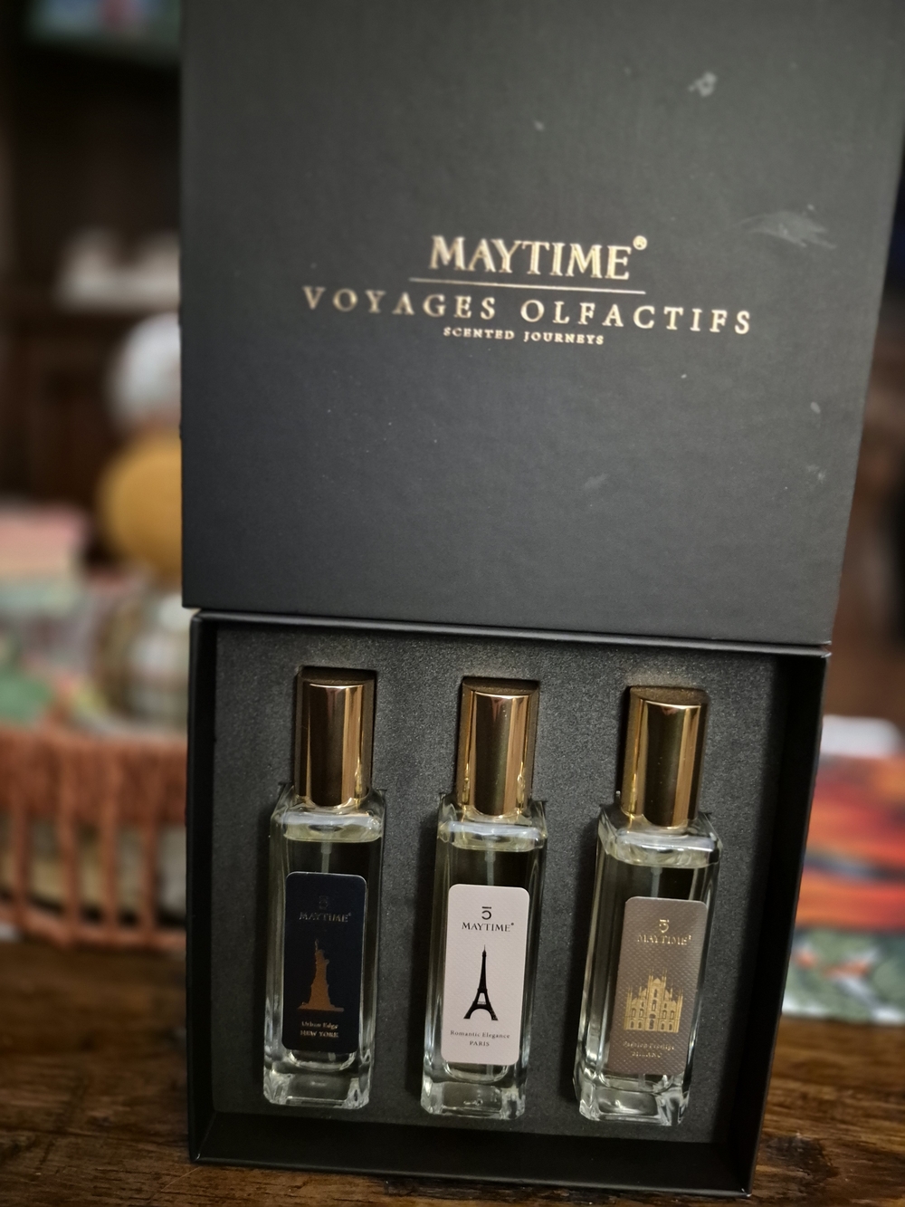 Voyages Olfactifs Scented Journey Home Fragrance Set - Black & Gold